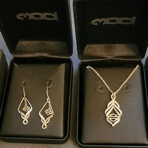 Harley Davidson earrings and necklace